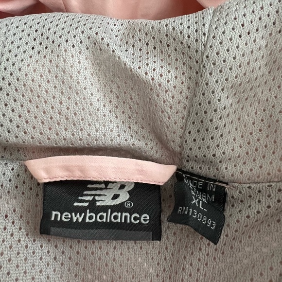 New Balance spring jacket - Picture 4 of 4